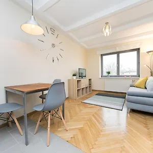 private-flat-in-heart-krakow.krakowhotelspoland.com/